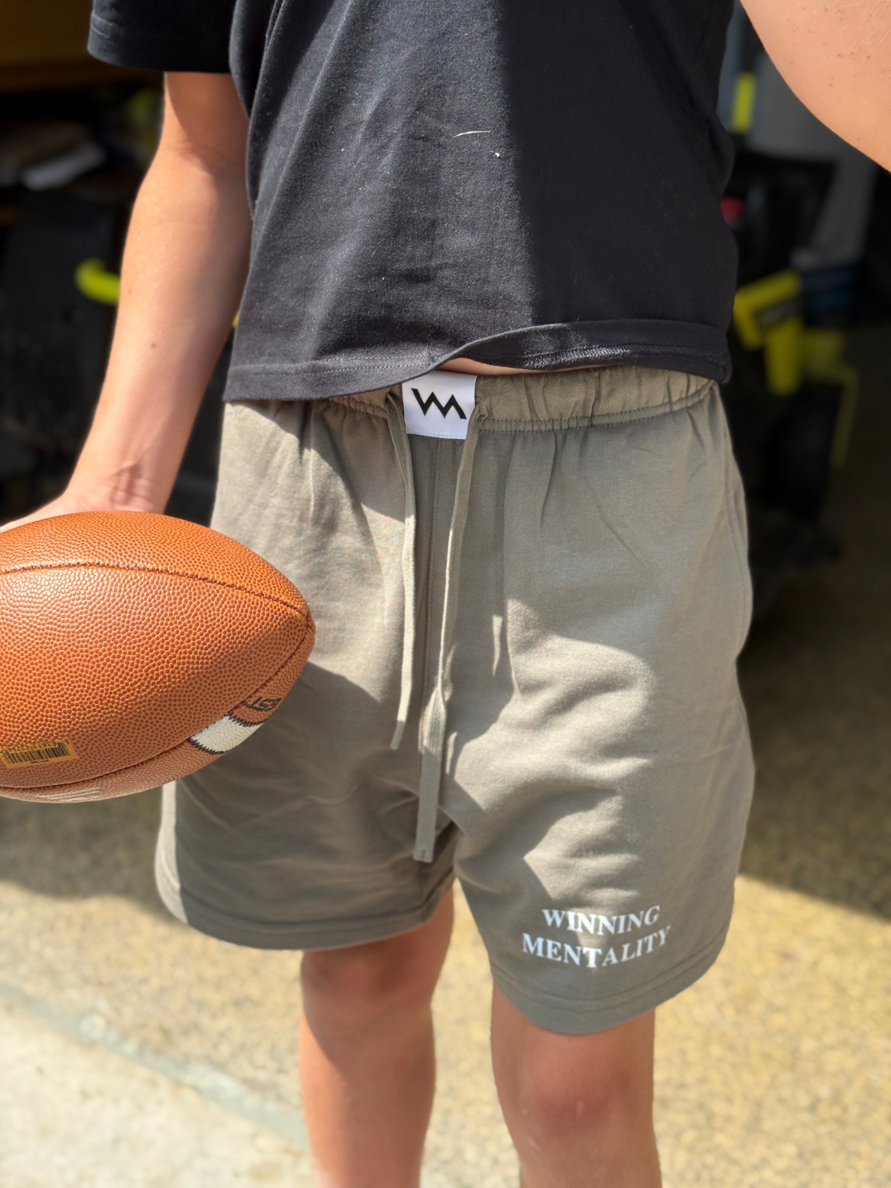WINNING MENTALITY YOUTH SHORTS